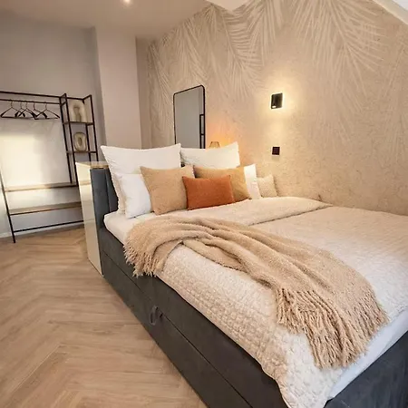 The Summit Rooftop Luxury & Style *